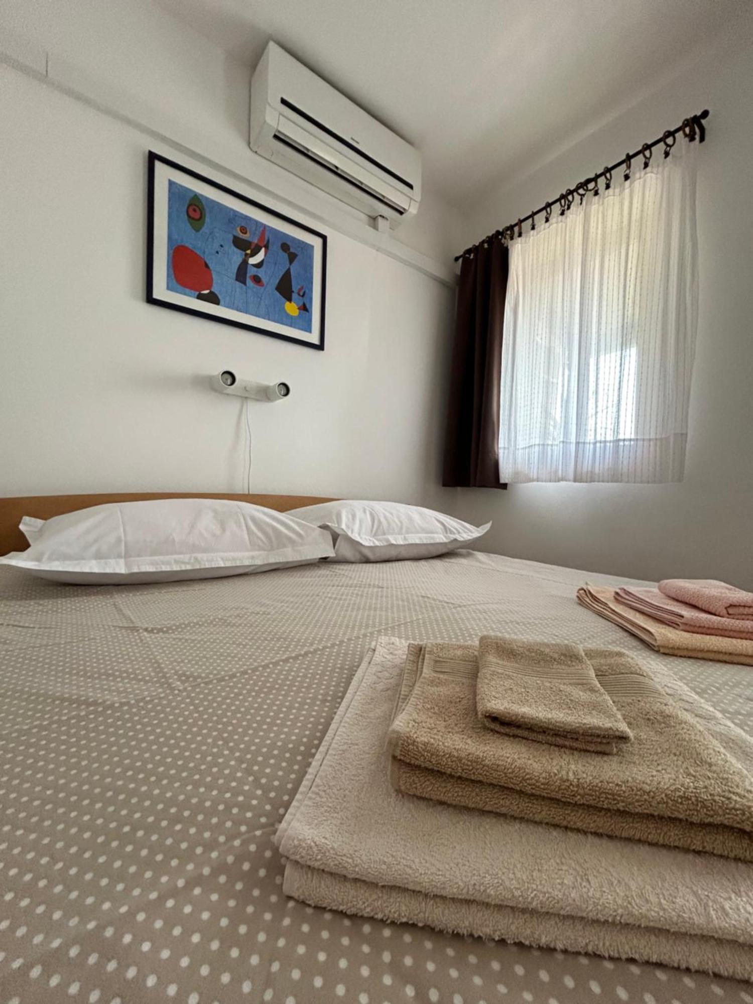 Guesthouse Fjaka Сплит Екстериор снимка