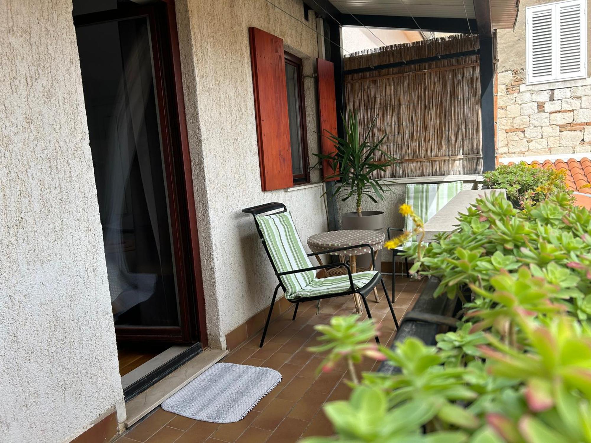 Guesthouse Fjaka Сплит Екстериор снимка